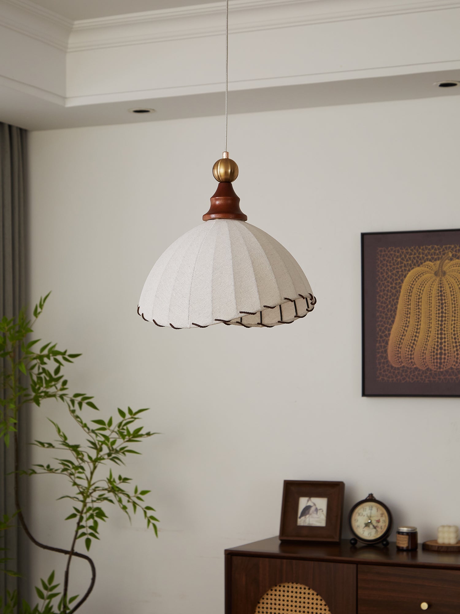 Thalira Suspension Élégante en Bois et Tissu - Neutralighting