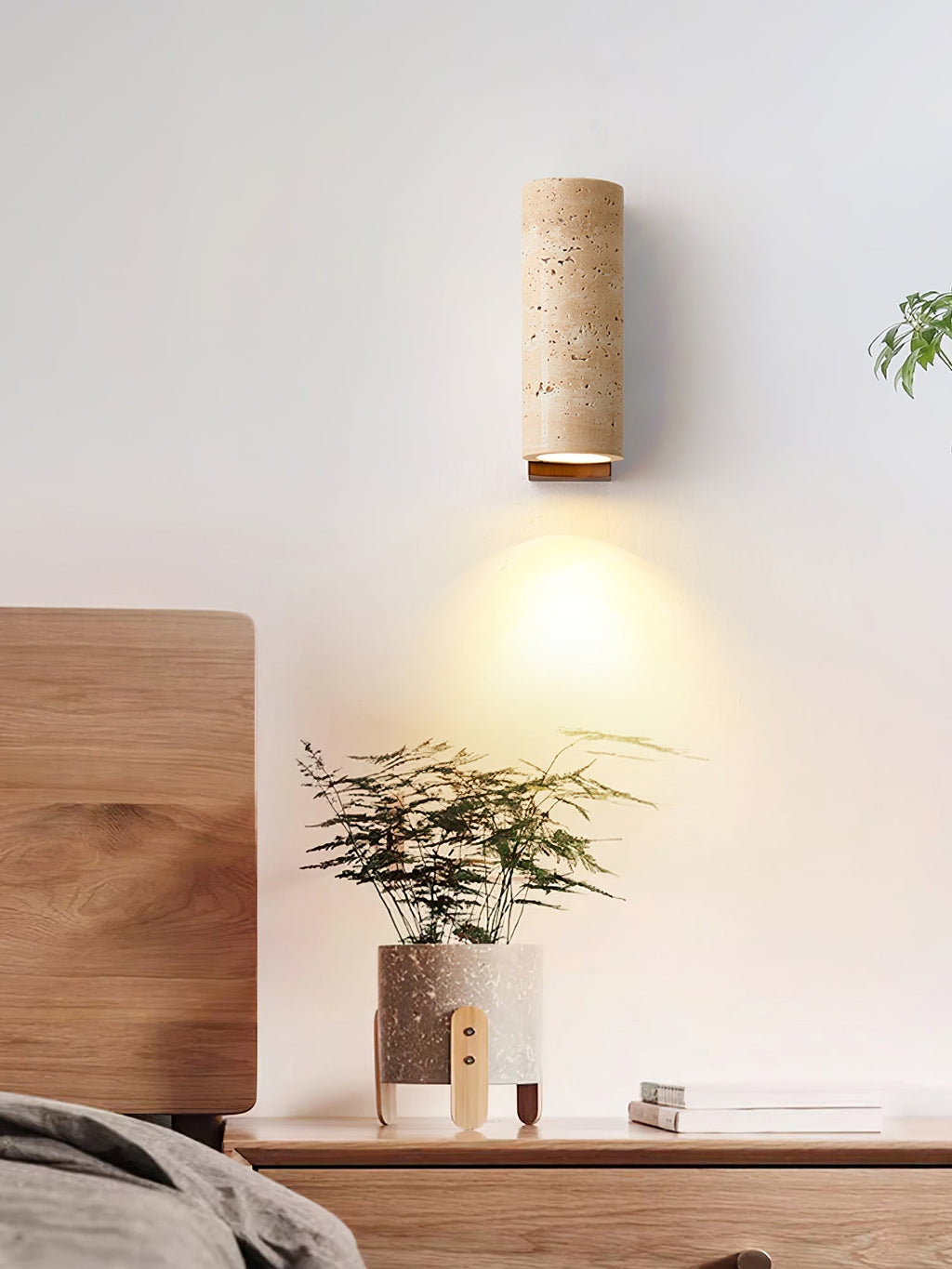 Lysandra Applique Murale Cylindrique en Travertin - Neutralighting