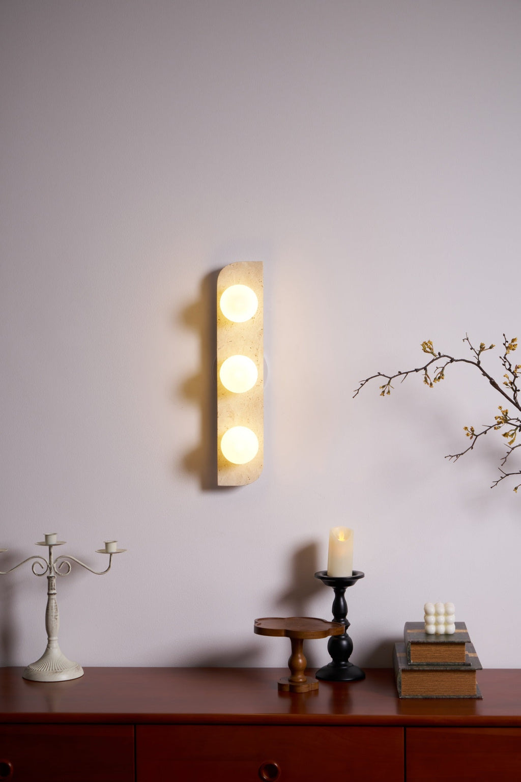 Zophaor Minimalist Travertine Plug-In Wall Light - Neutralighting