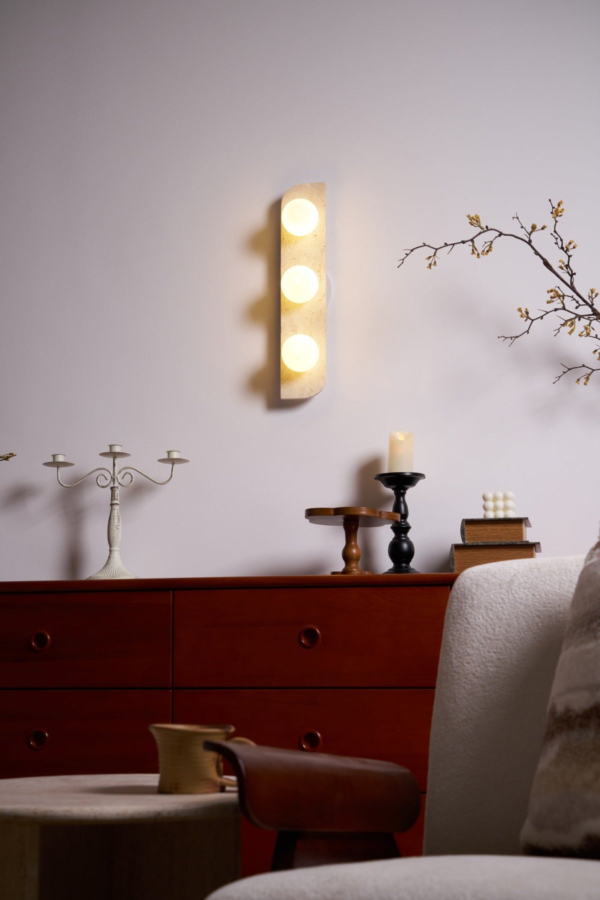 Zophaor Minimalist Travertine Plug-In Wall Light - Neutralighting
