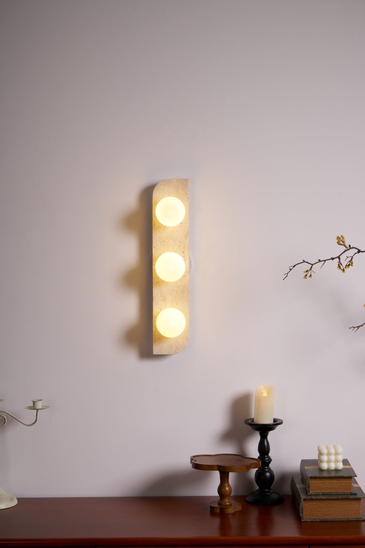 Zophaor Minimalist Travertine Plug-In Wall Light - Neutralighting