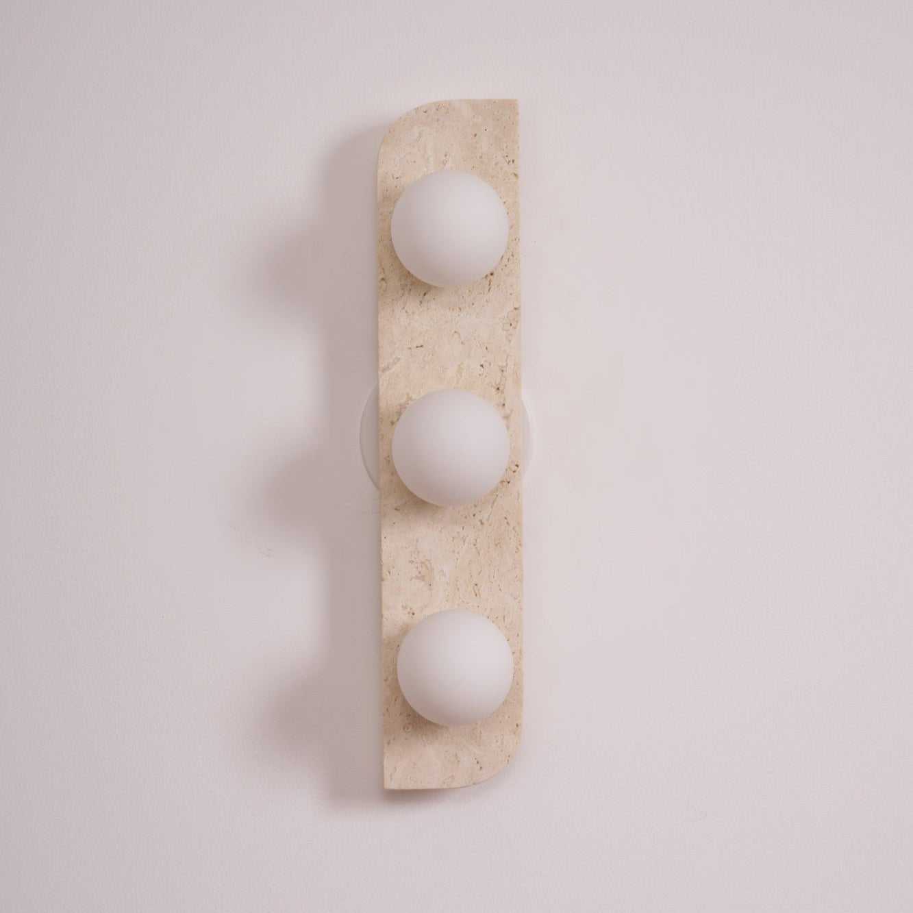 Alsilis Applique Murale Minimaliste en Travertin - Neutralighting