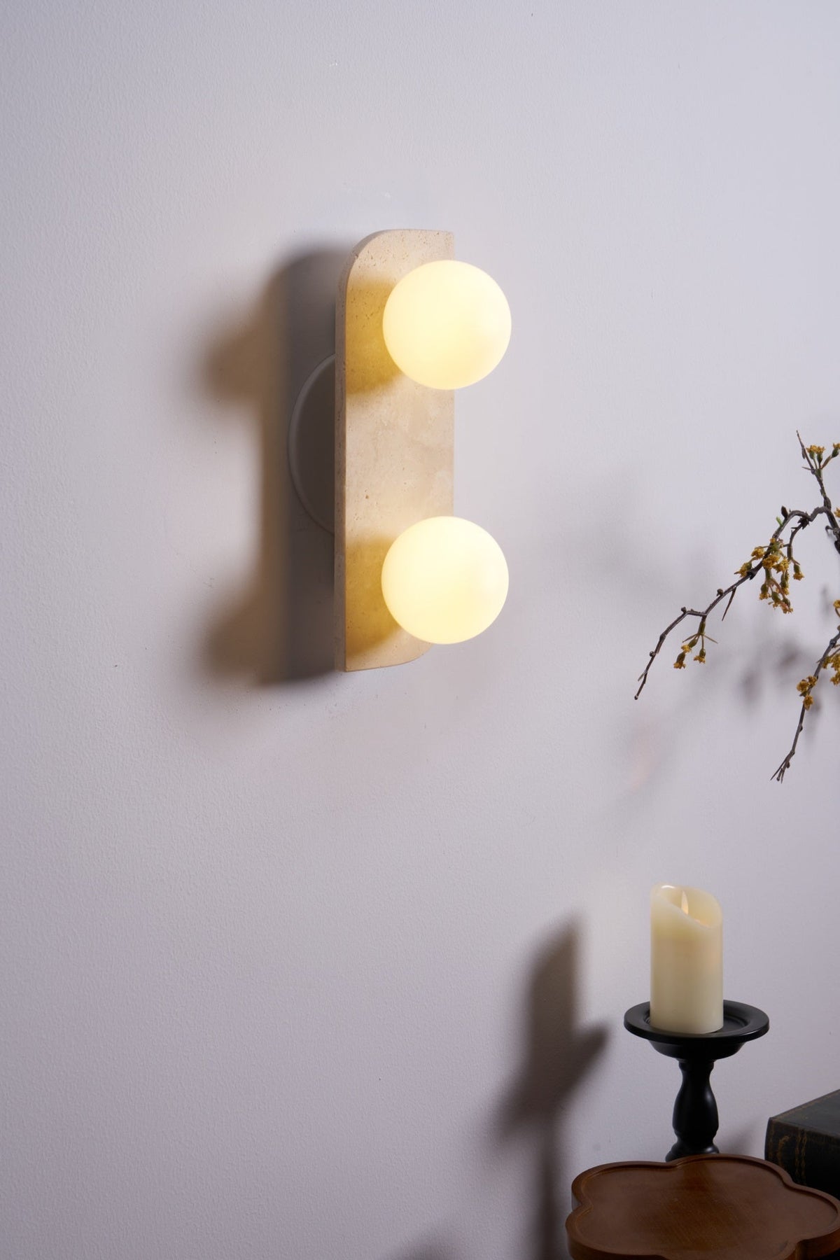 Zophaor Minimalist Travertine Plug-In Wall Light - Neutralighting