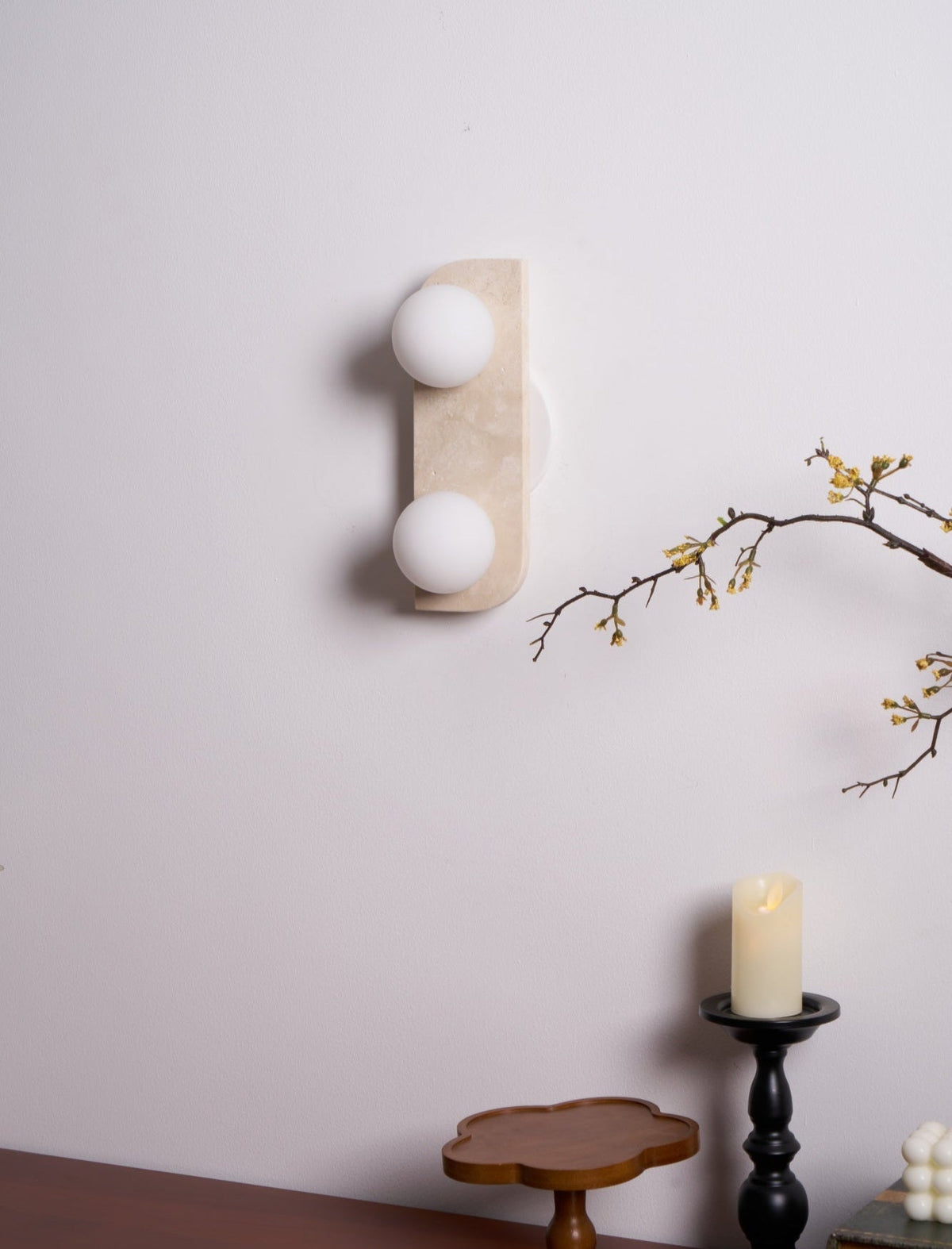 Zophaor Minimalist Travertine Plug-In Wall Light - Neutralighting