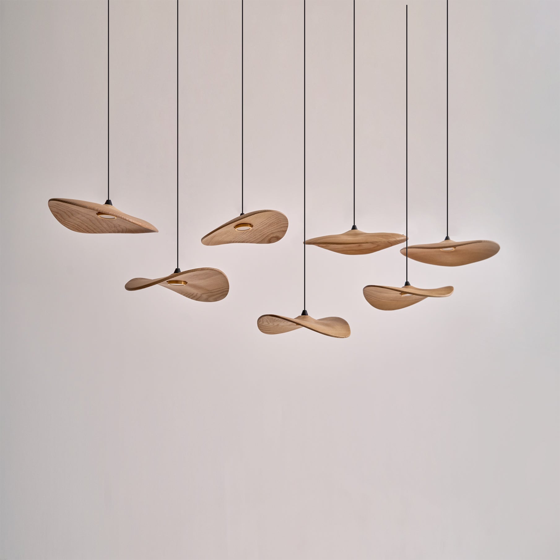 Abbott Chandelier Bois Feuille Vide Minimaliste - Neutralighting