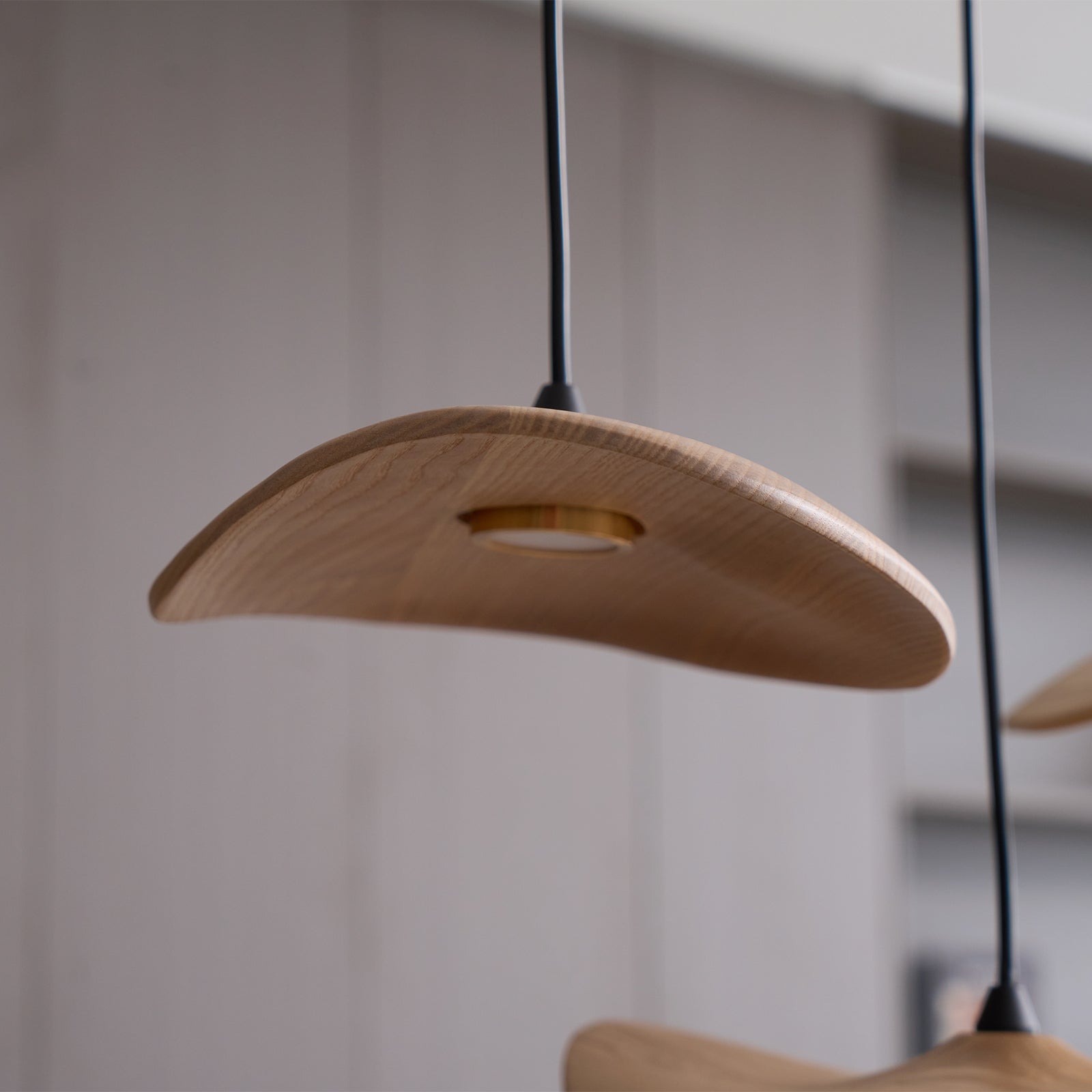 Abbott Chandelier Bois Feuille Vide Minimaliste - Neutralighting