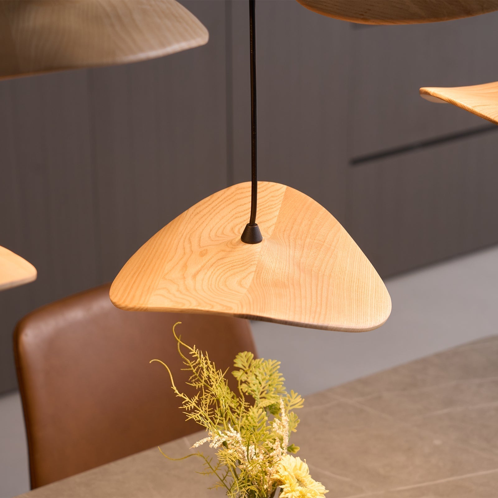 Abbott Chandelier Bois Feuille Vide Minimaliste - Neutralighting