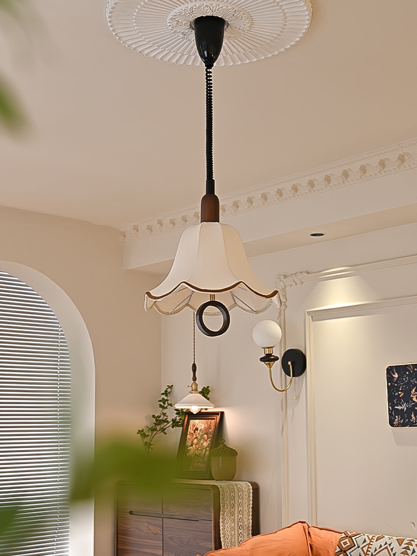 Eurvaryra Classique Élégance Tissu Bois Suspension Lumière - Neutralighting