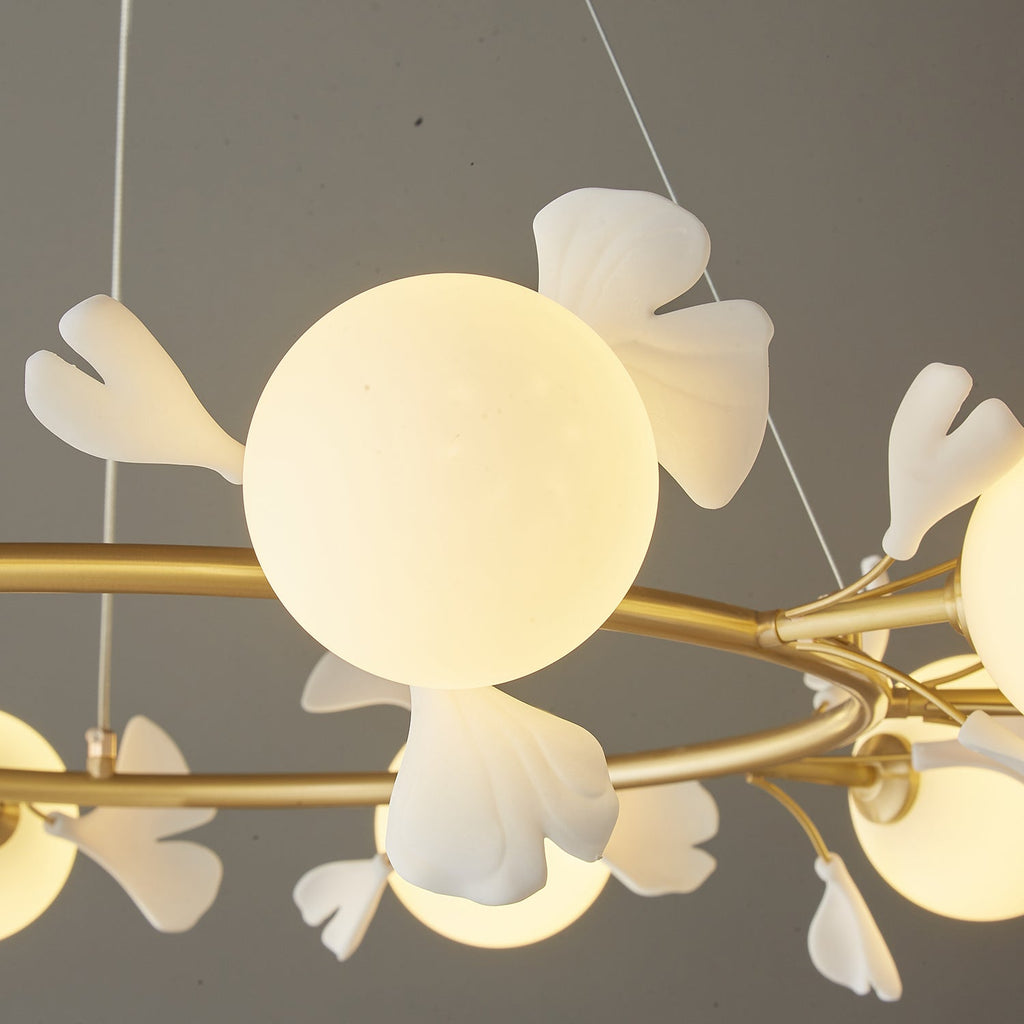 Olivia Chandelier en Céramique Florale et Laiton - Neutralighting