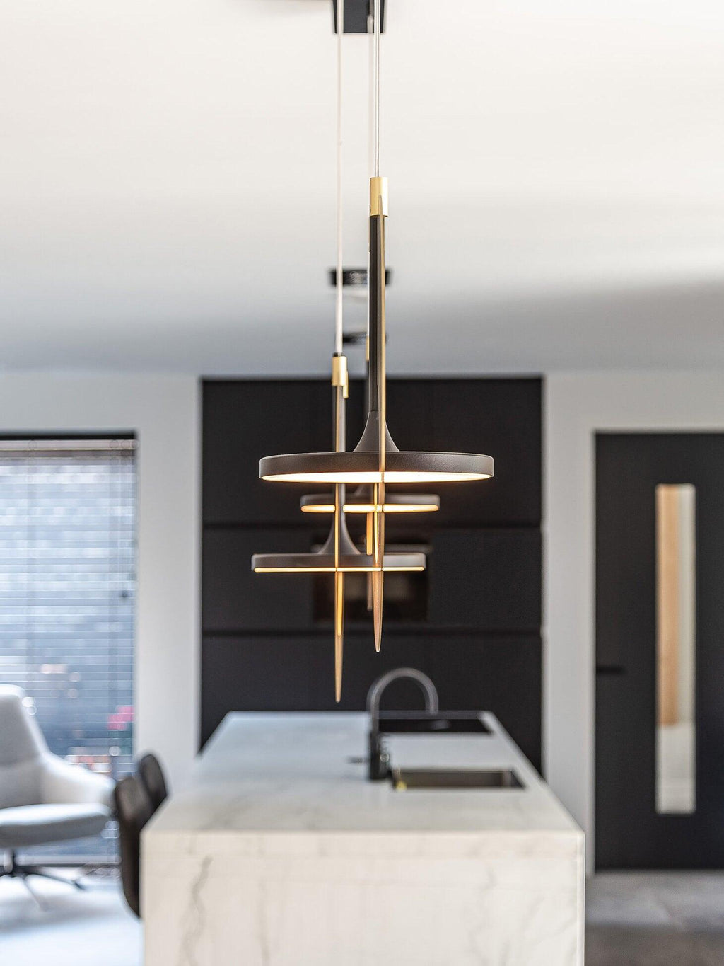 Solara Lampe suspendue ovale à anneau géométrique - Neutralighting