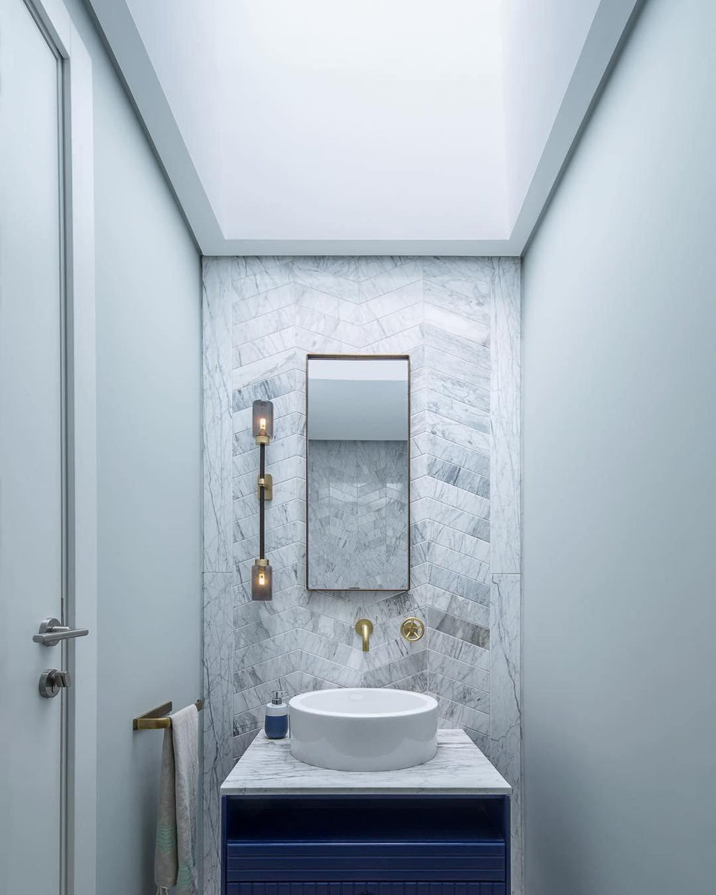 Lustra Applique Murale En Verre Cylindrique Linéaire - Neutralighting