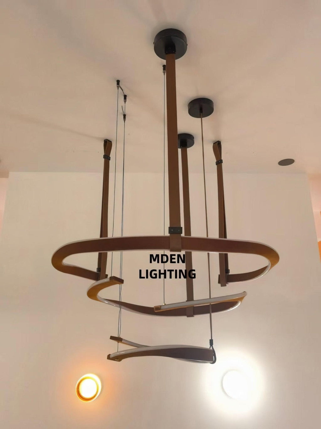 Cesorora Chandelier en Cuir Artificiel Incurvé - Neutralighting