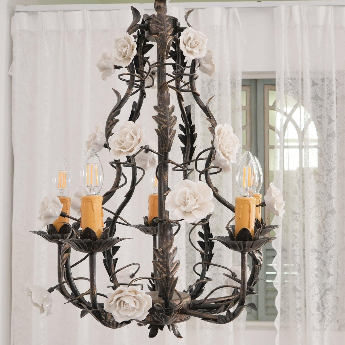 Judy Luxueux Lustre - Neutralighting