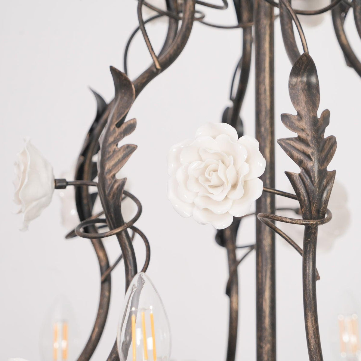 Judy Luxueux Lustre - Neutralighting