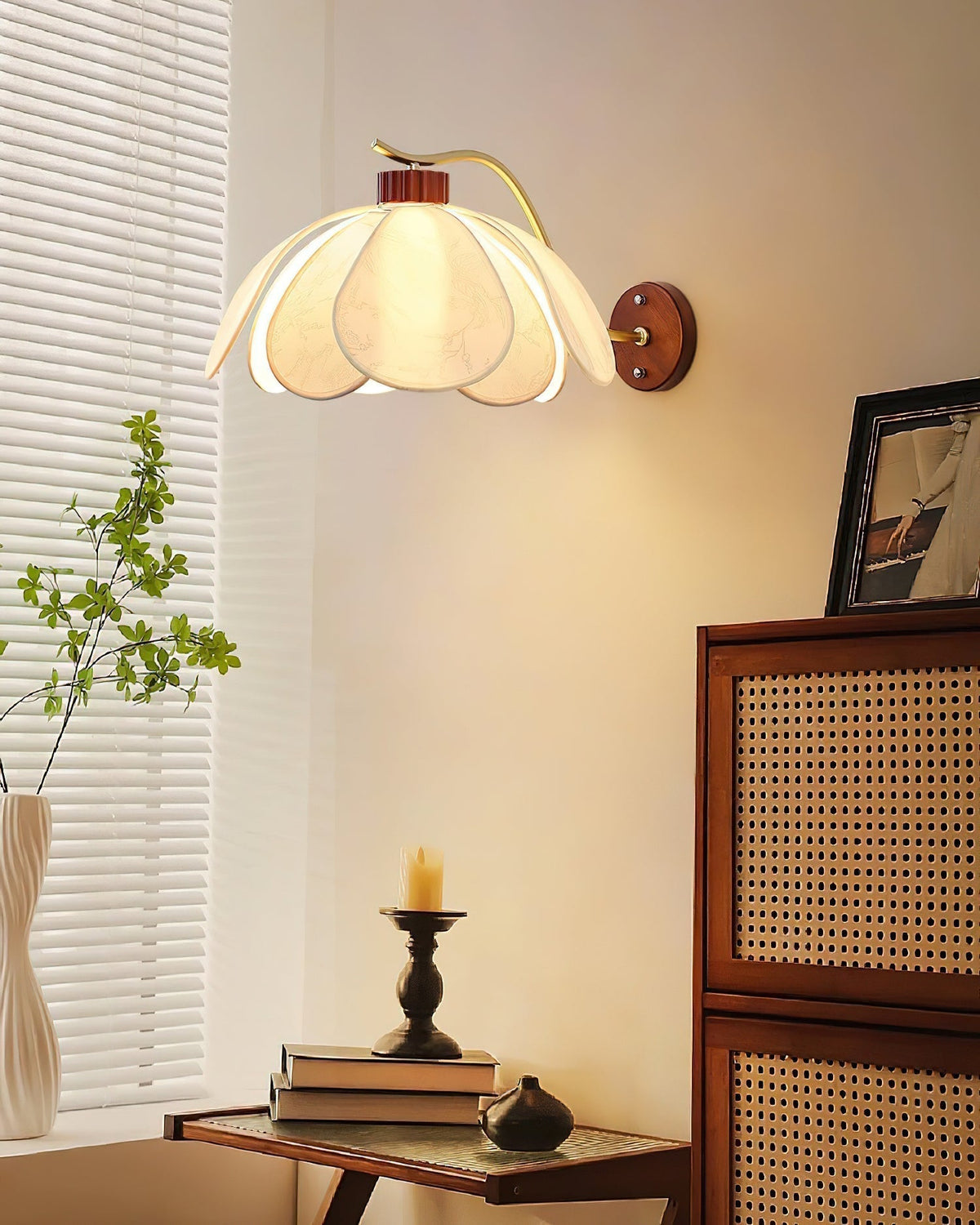 Florvia Applique Murale Abat-jour Floral en Pétales - Neutralighting