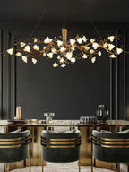 Avaros Lustre en céramique et laiton de luxe postmoderne avec branches fleuries - Neutralighting