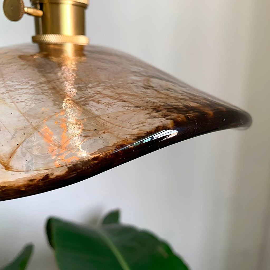 Utalira Lampe Pendante Moderne en Laiton et Verre - Neutralighting