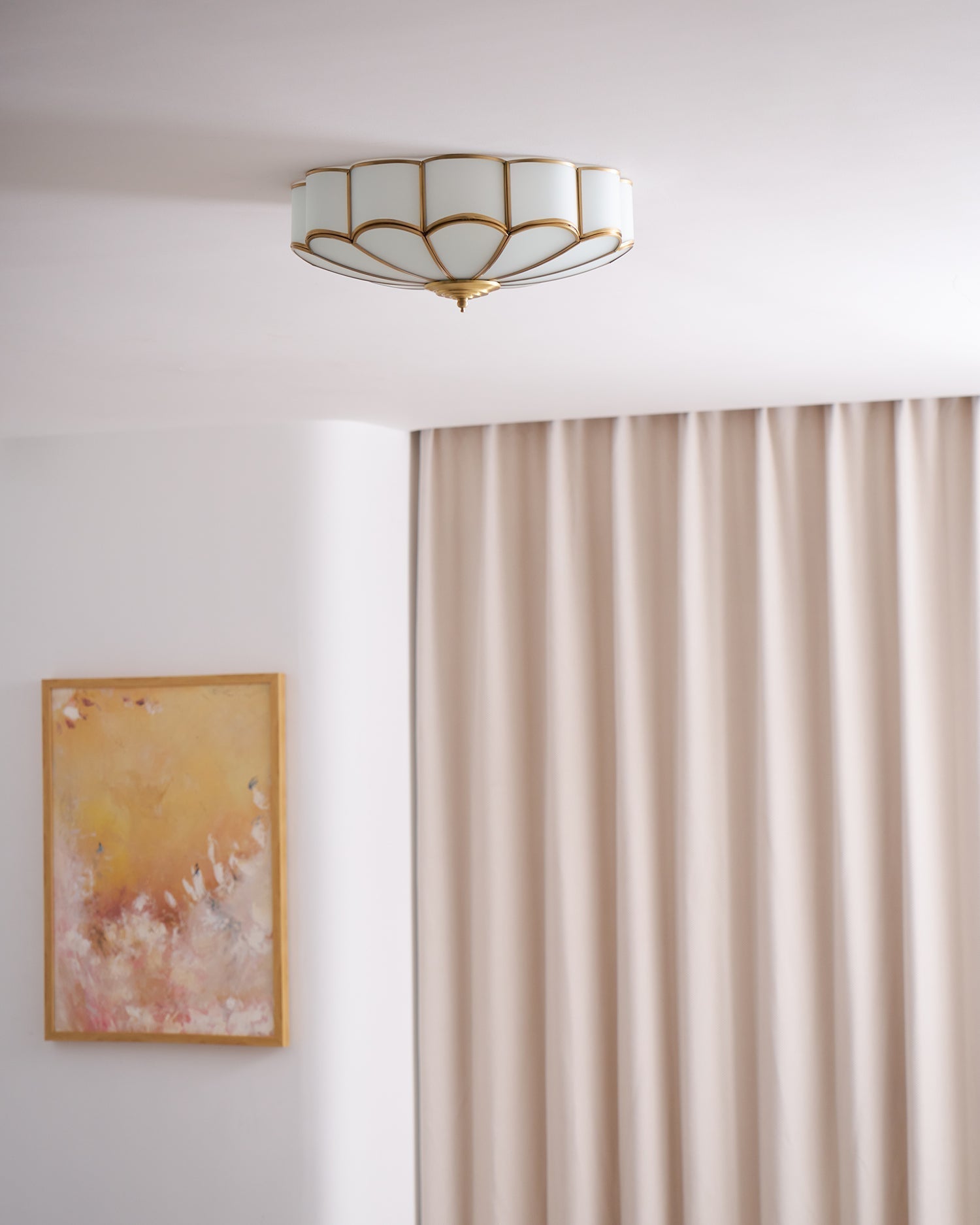 Lustra Plafonnier Forme de Fleur en Verre Laiton - Neutralighting