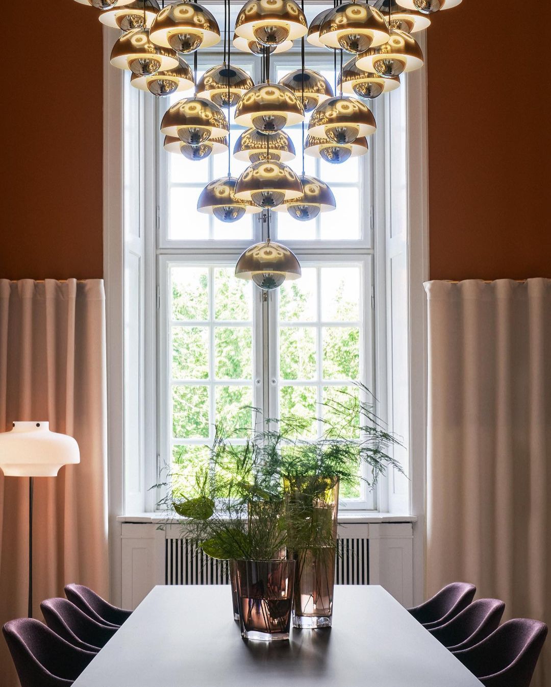 Flowerpot Chandelier - Neutralighting
