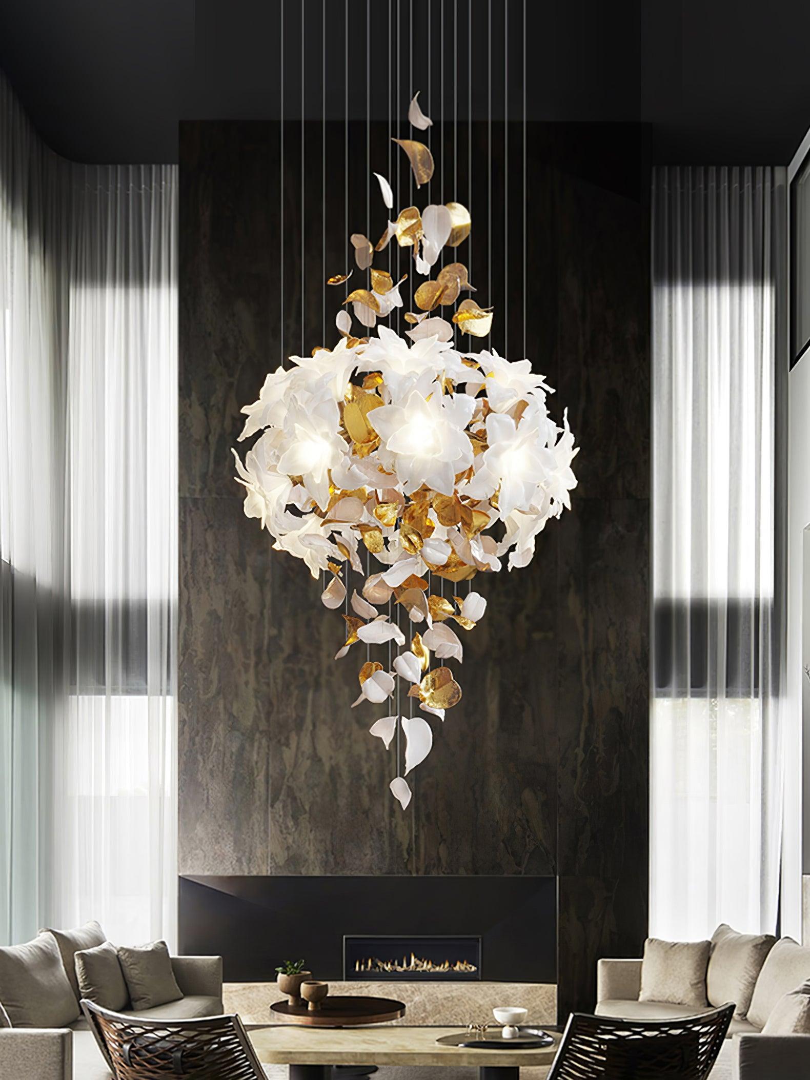 Araeos Chandelier en Laiton Fleurs Volantes et Papillons - Neutralighting