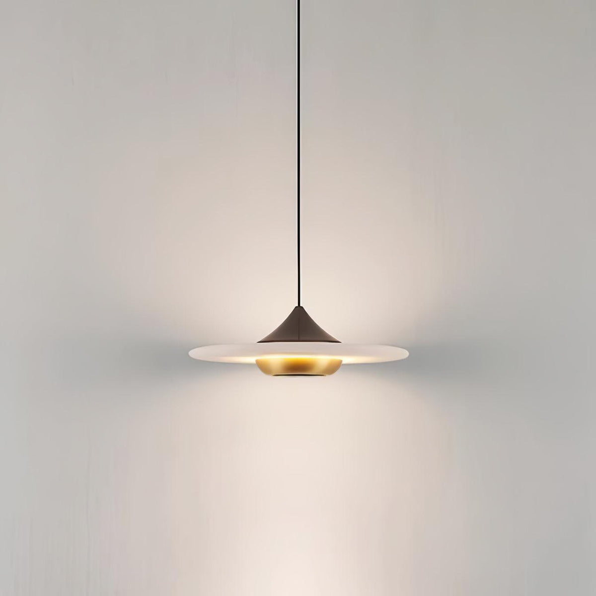 Liorice Suspension en Marbre Confortable - Neutralighting