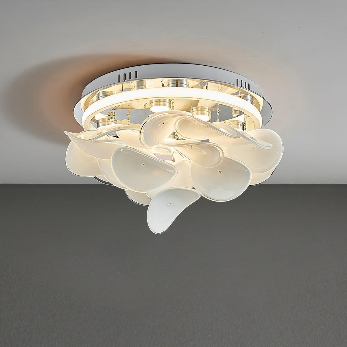 Lustra Lampe de plafond florale française en pétales pour maisons modernes - Neutralighting