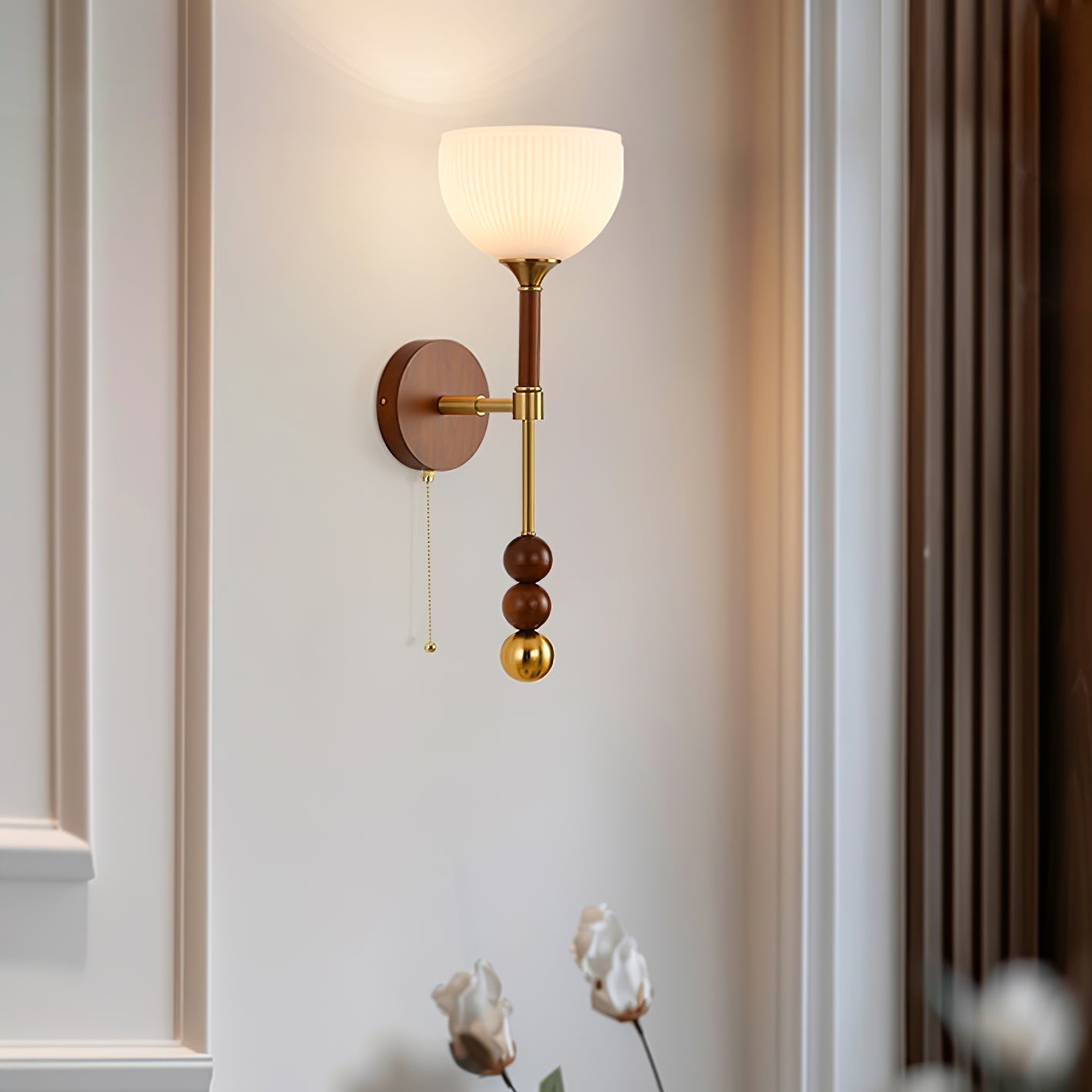 Hilda Roma Elegance Wood Sconce Wall lamp - Neutralighting