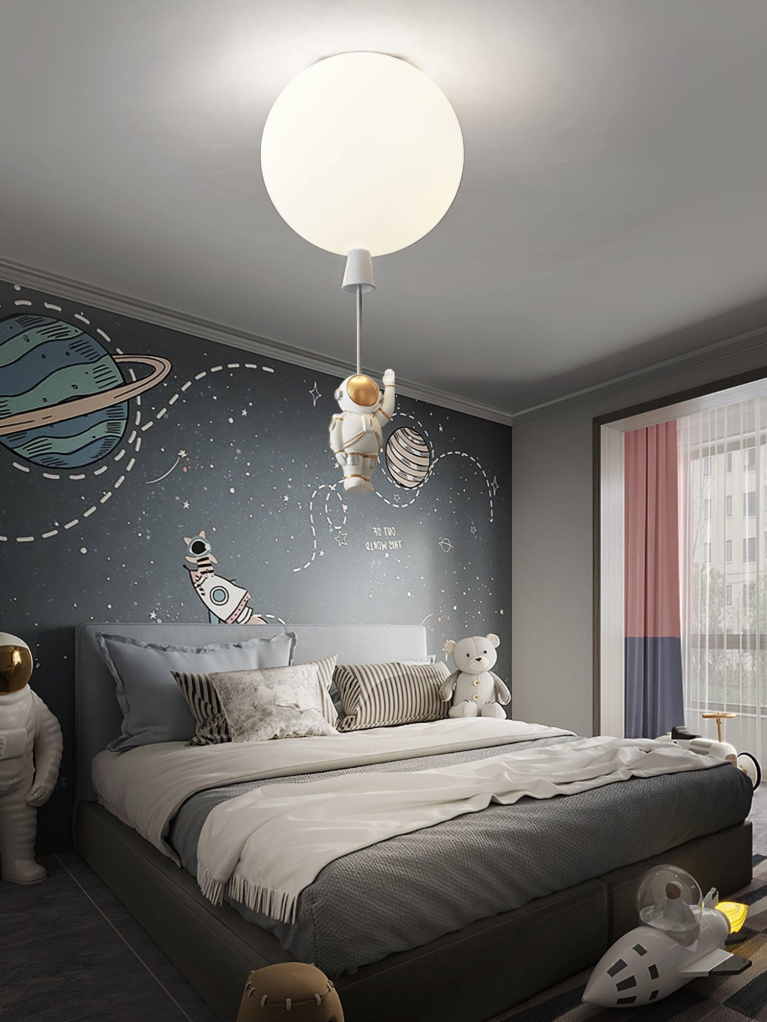 Solara Lampe Plafonnier Acrylique Ballon Astronaute - Neutralighting