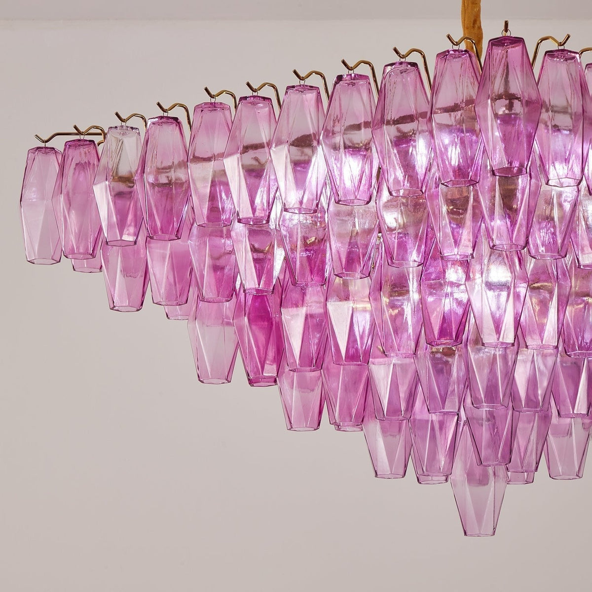 Aurora Lustre Fuchsia Prisme Inversé Pyramide - Neutralighting