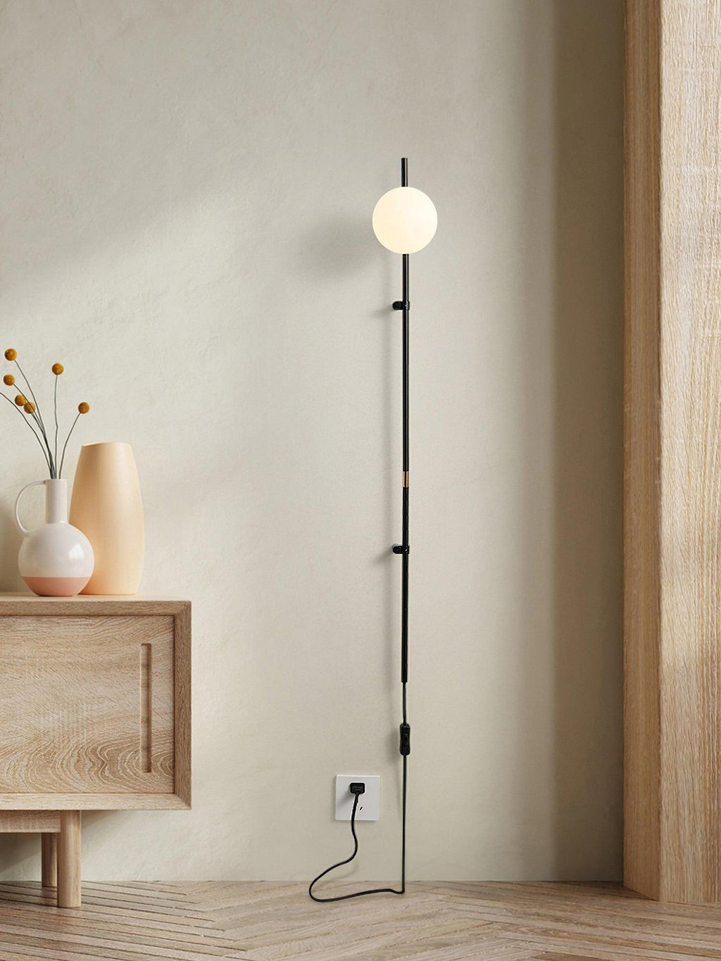 Curaeion Modern Minimalist Plug In Glass Wall Lamp - Neutralighting