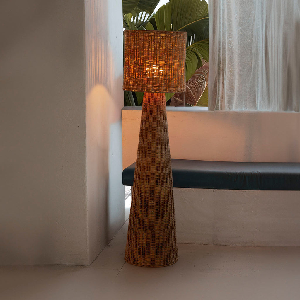 Lampadaire Éléonore Louise – vue 1