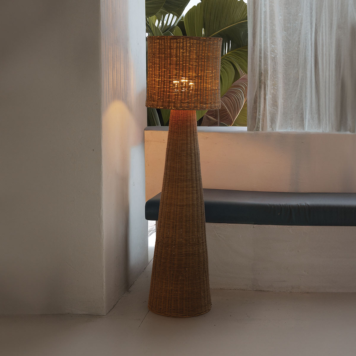 Lampadaire Éléonore Louise – vue 1