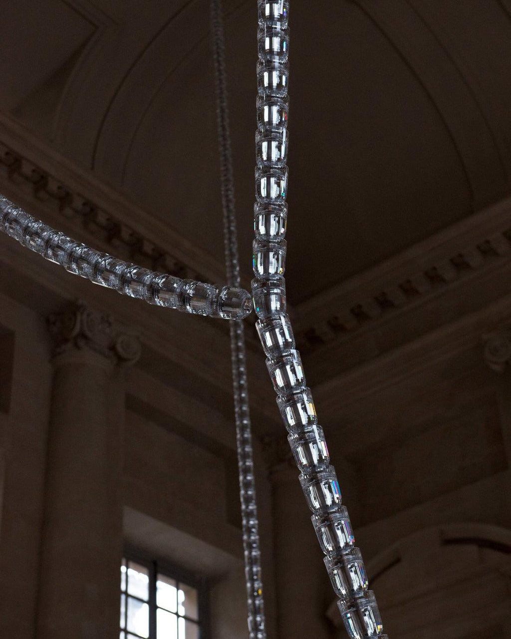 Lustra Chandelier Chrome Cristal Entrelacé Lignes - Neutralighting