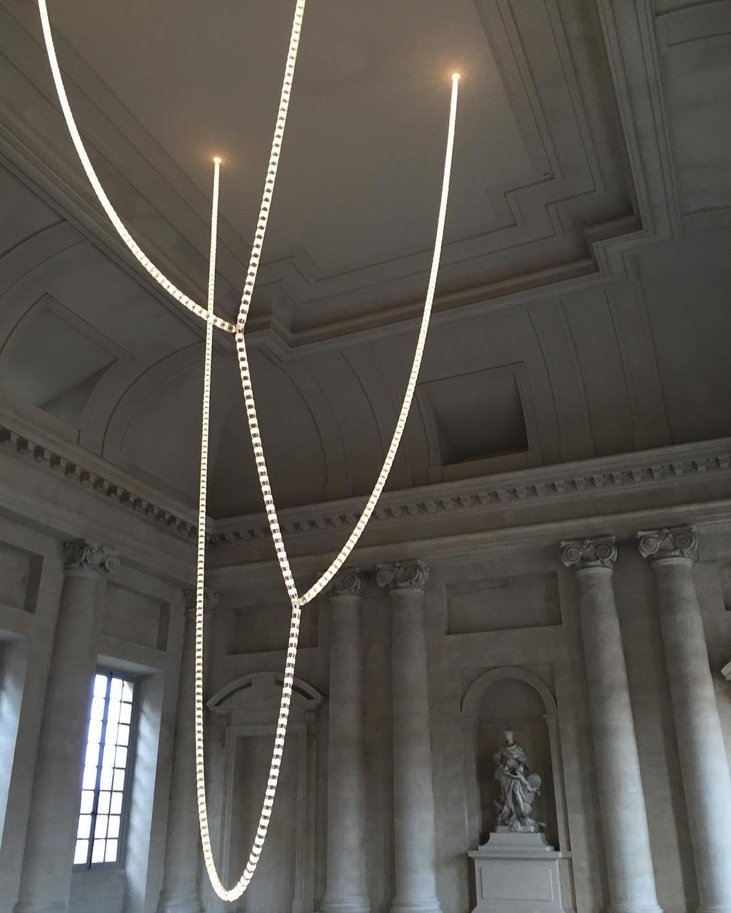 Lustra Chandelier Chrome Cristal Entrelacé Lignes - Neutralighting