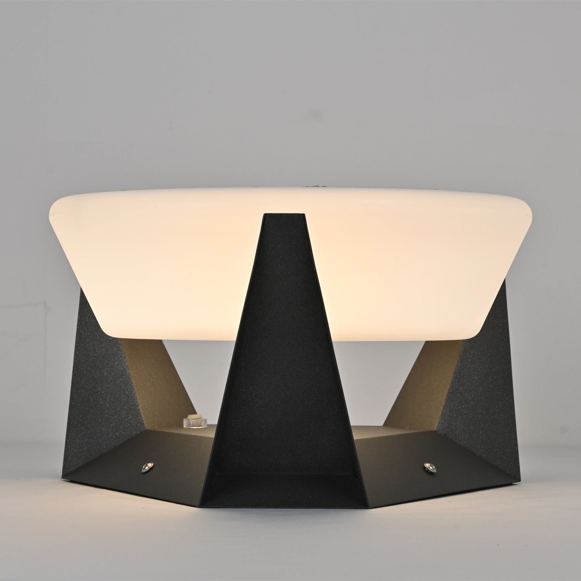 Auren Lampe Solaire Moderne Extérieure - Neutralighting