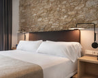 Abnormal Classic Modern Minimalist Plug-In Wall Lamp - Neutralighting