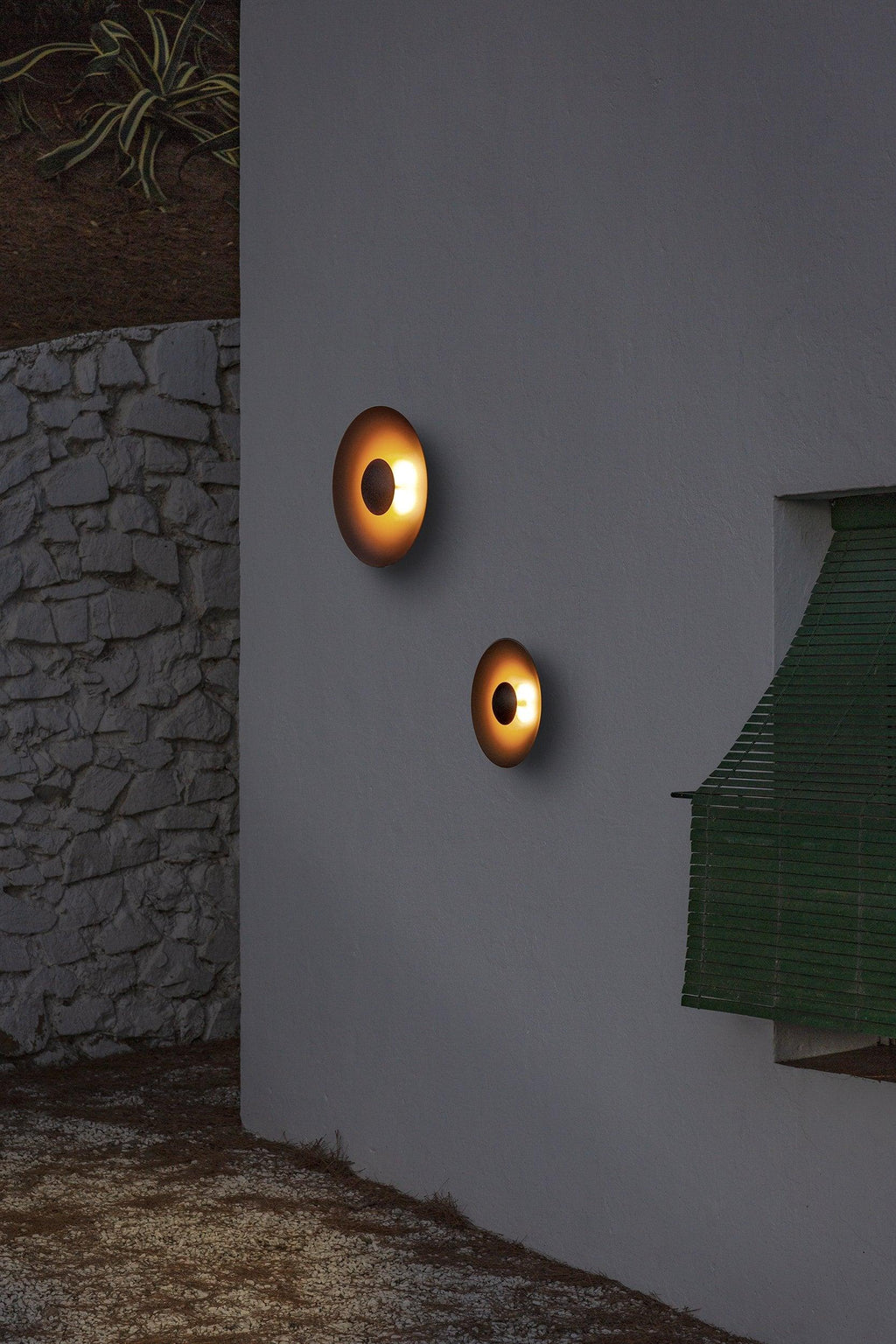 Erlirora Simplicity Glow Plug-in Wall Light - Neutralighting