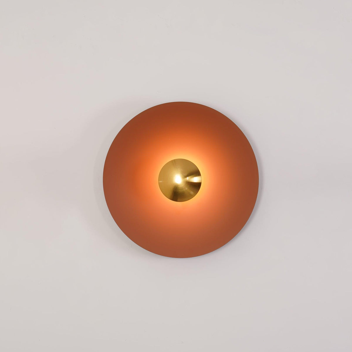 Erlirora Simplicity Glow Plug-in Wall Light - Neutralighting