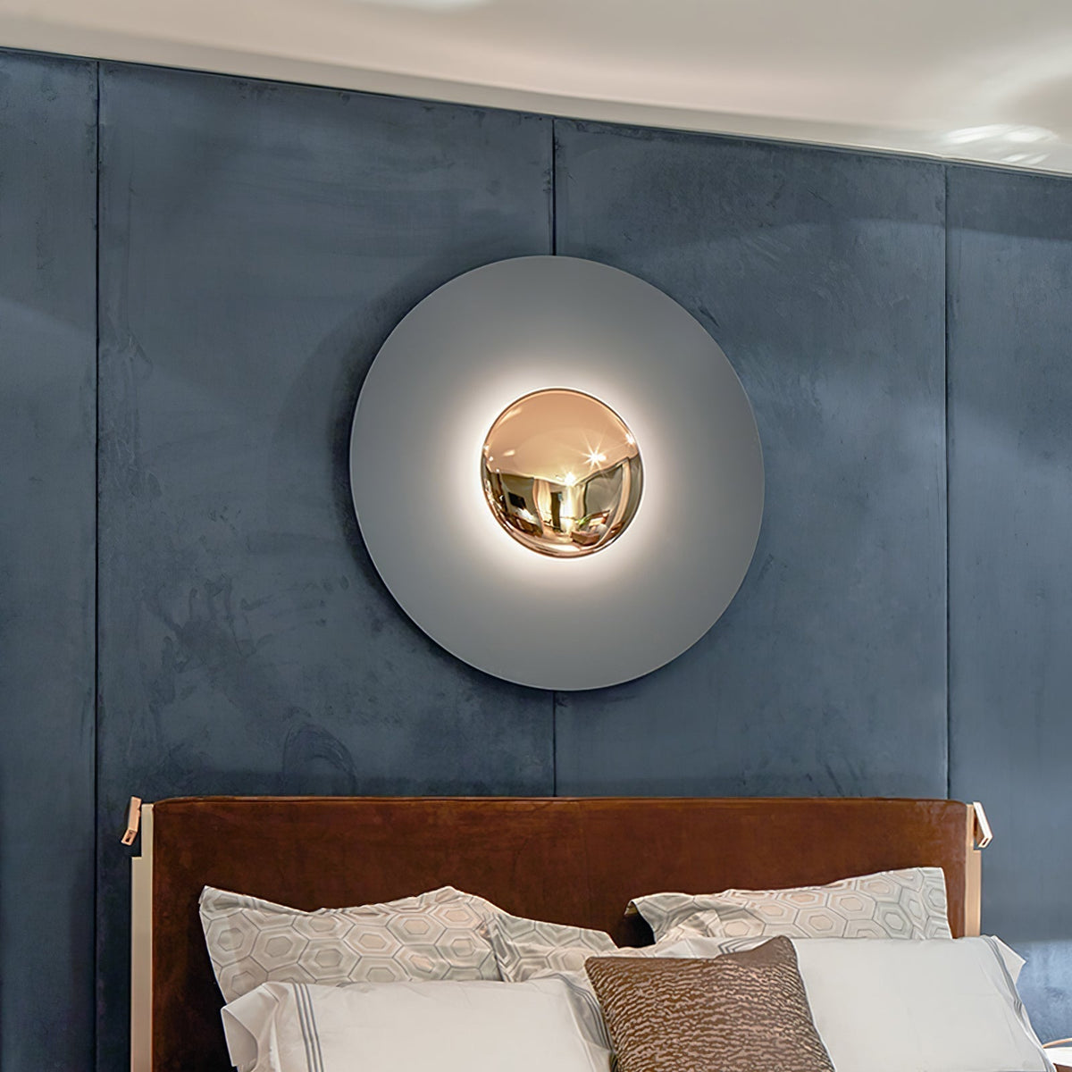 Erlirora Simplicity Glow Plug-in Wall Light - Neutralighting