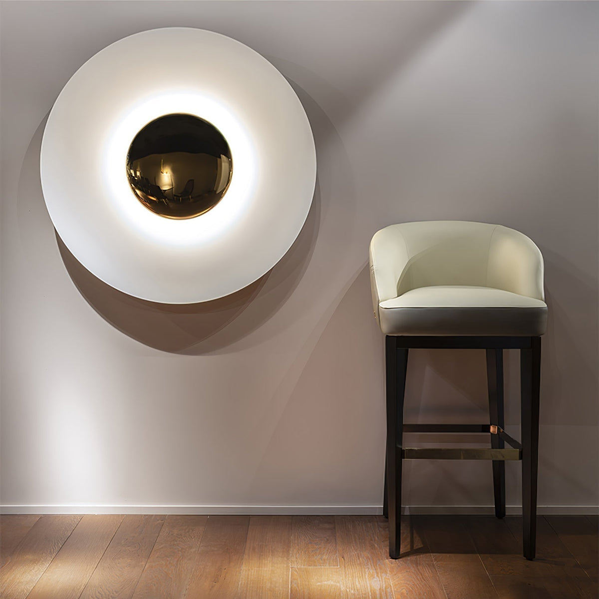 Erlirora Simplicity Glow Plug-in Wall Light - Neutralighting