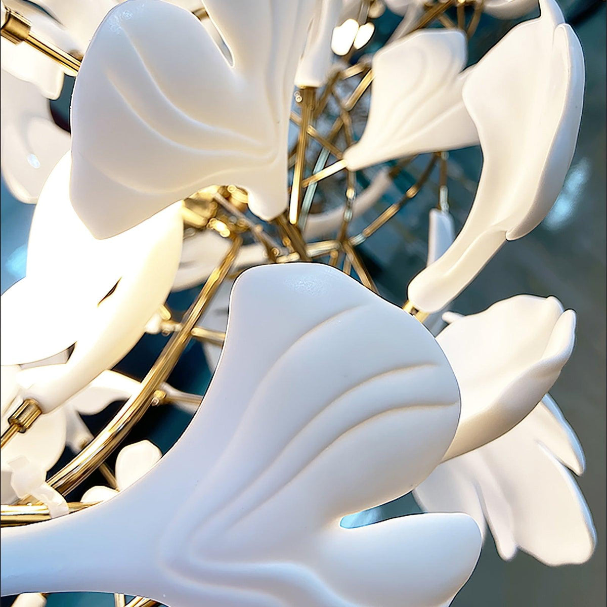 Gingko Lustre Version Longue Porcelaine Branche de Feuille Organique - Neutralighting