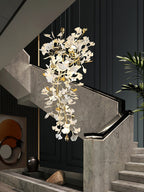 Olivia Chandelier Céramique Gingko Luxe Escalier d'Hôtel - Neutralighting