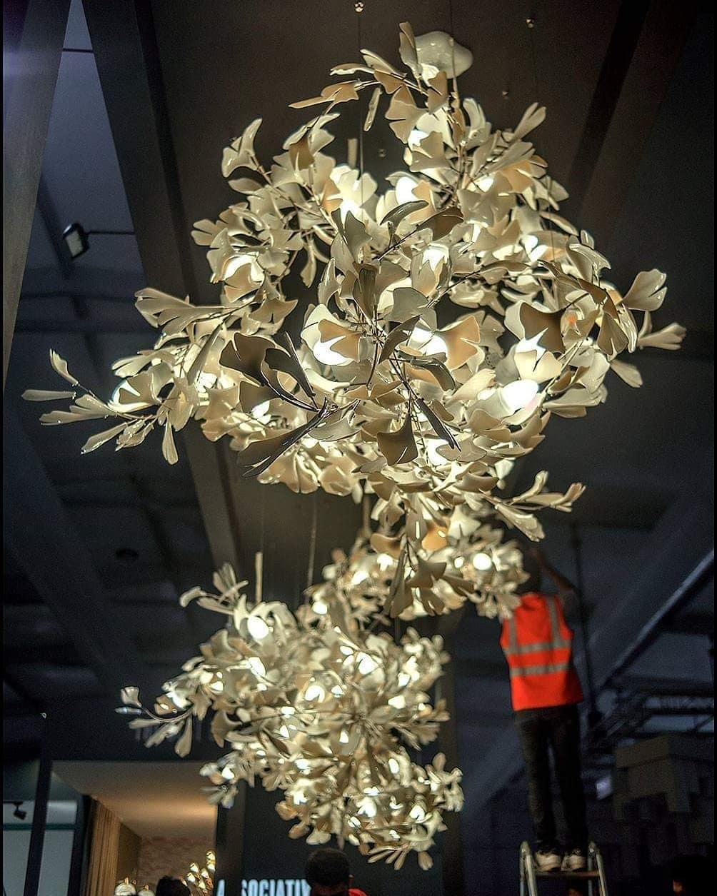 Ginkgo Lustre Rameau de Feuilles Organique Sculptural - Neutralighting