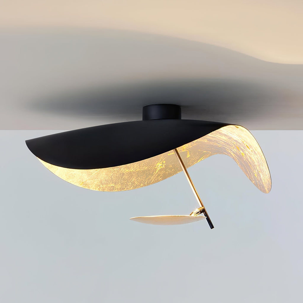 Solara Plafonnier Abat-jour Courbé et Intérieur Doré - Neutralighting