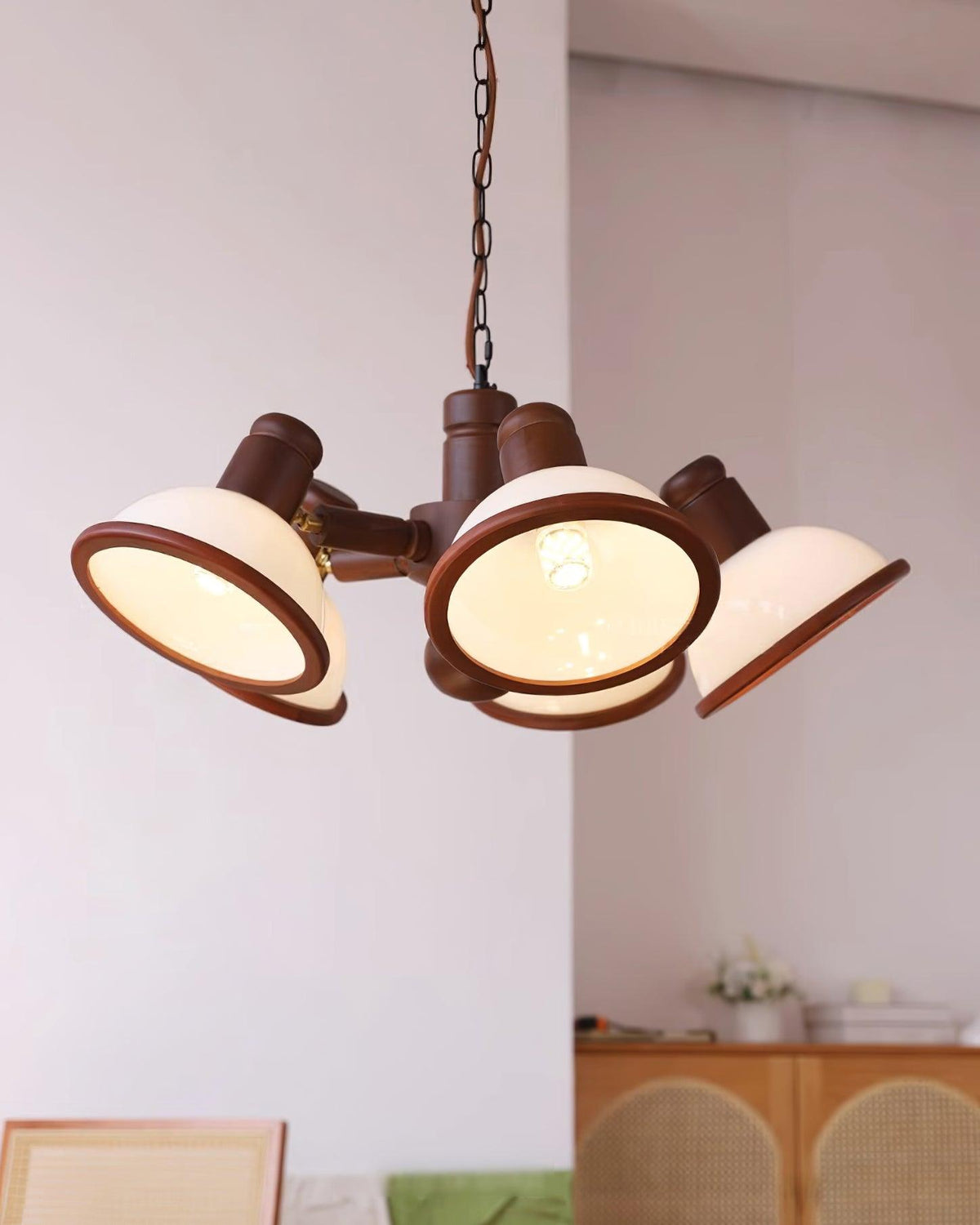 Girona Chandelier à Bras Triples Ajustables en Verre - Neutralighting