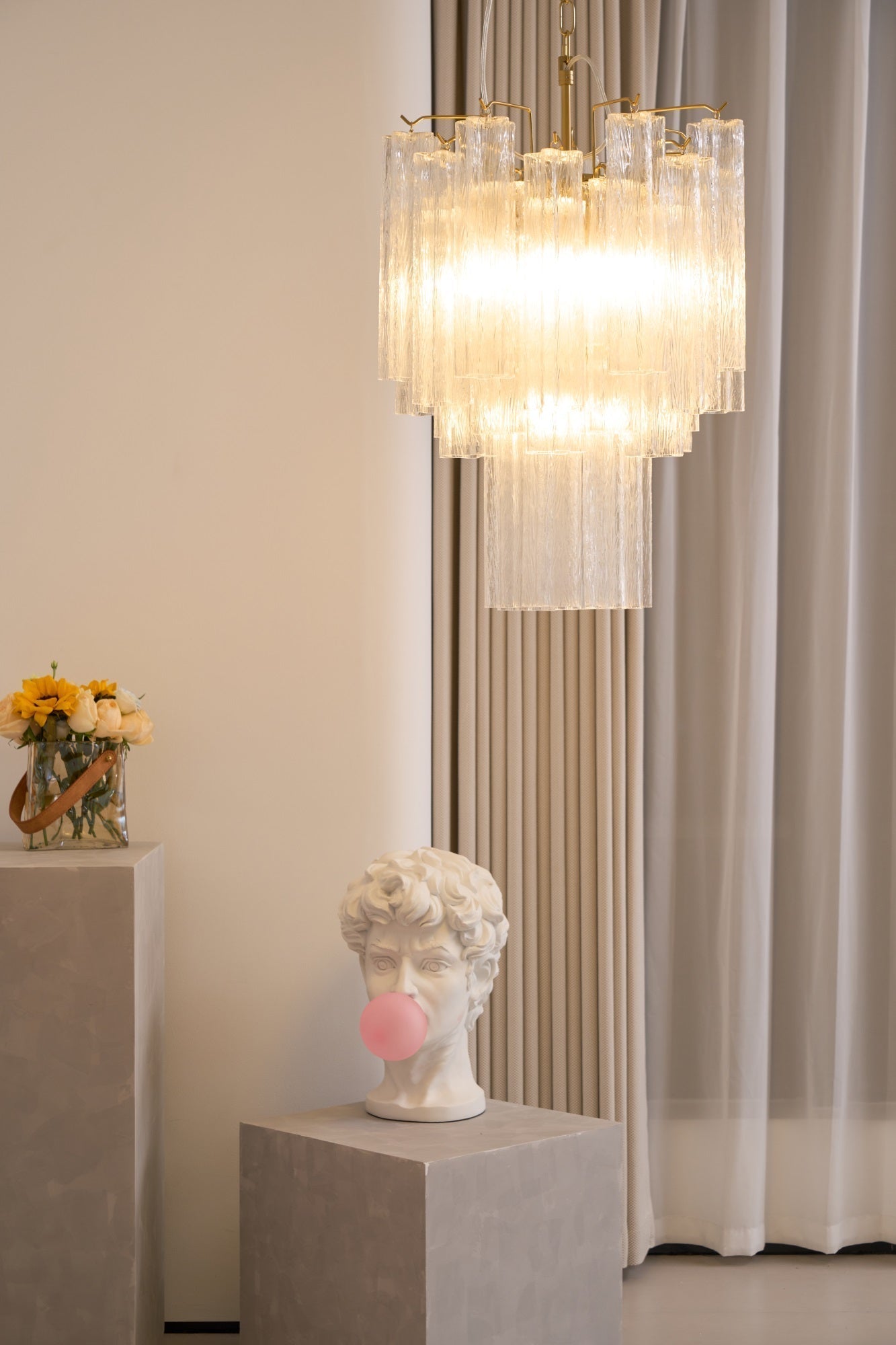 Aurora Chandelier en Verre Clair Moderne - Neutralighting