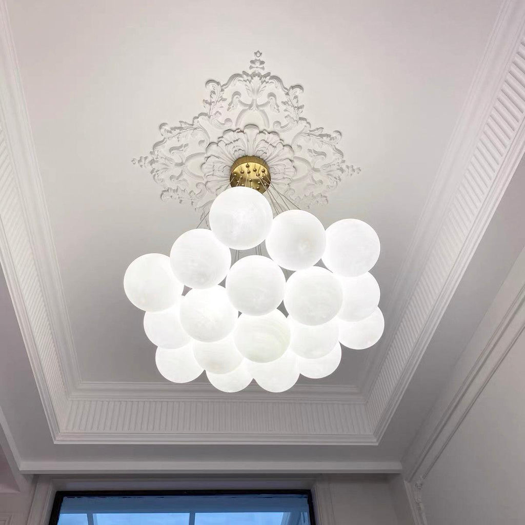 Lustra Chandelier en Verre avec Guirlande en Verre Dépoli - Neutralighting