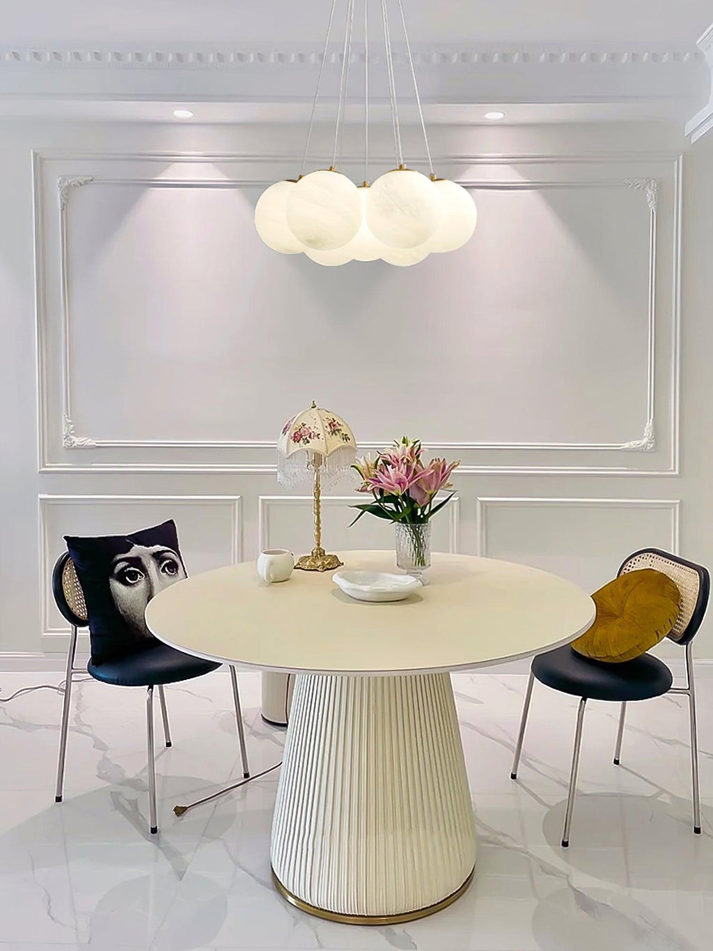 Lustra Chandelier en Verre avec Guirlande en Verre Dépoli - Neutralighting