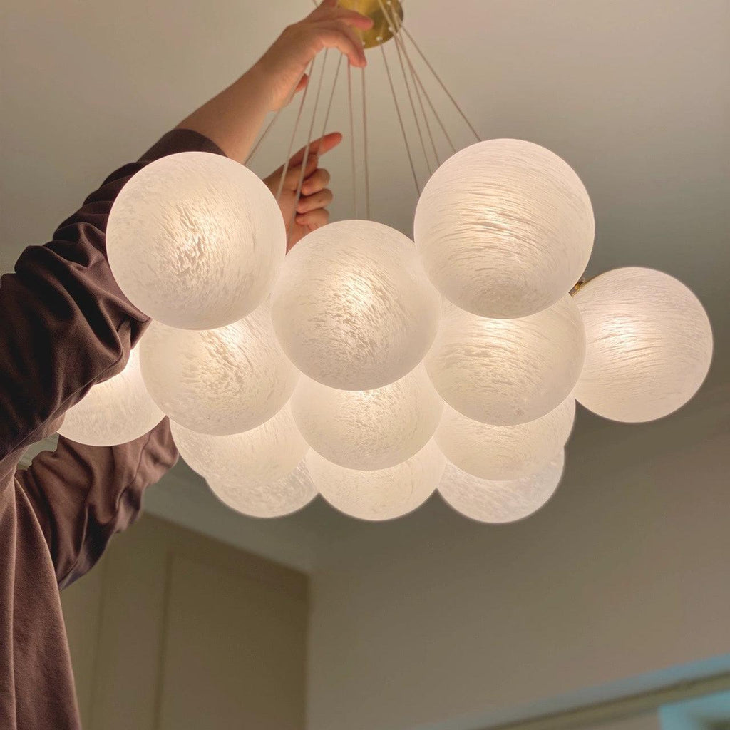 Lustra Chandelier en Verre avec Guirlande en Verre Dépoli - Neutralighting