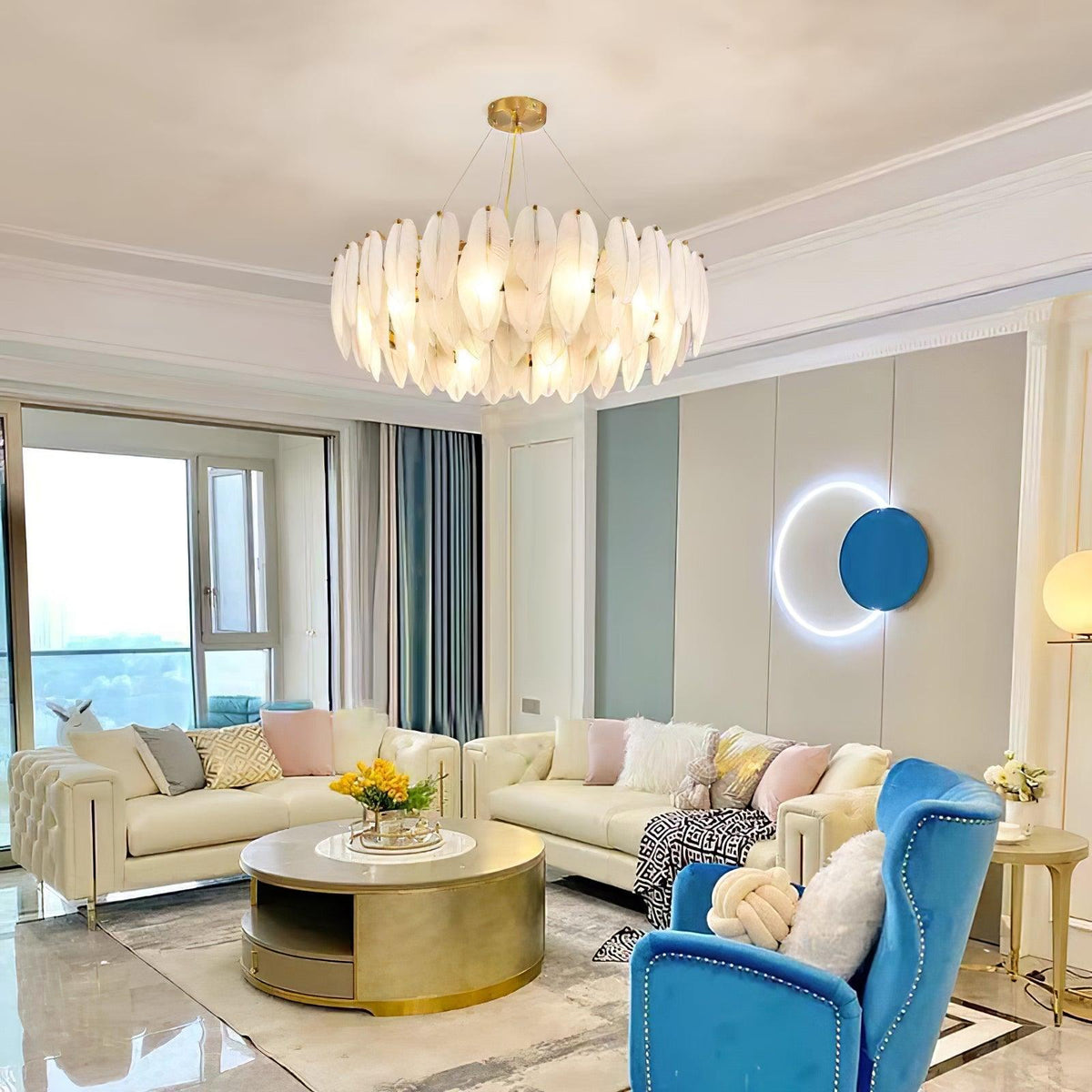 Lustra Chandelier en Plumes et Verre Givré Superposé - Neutralighting